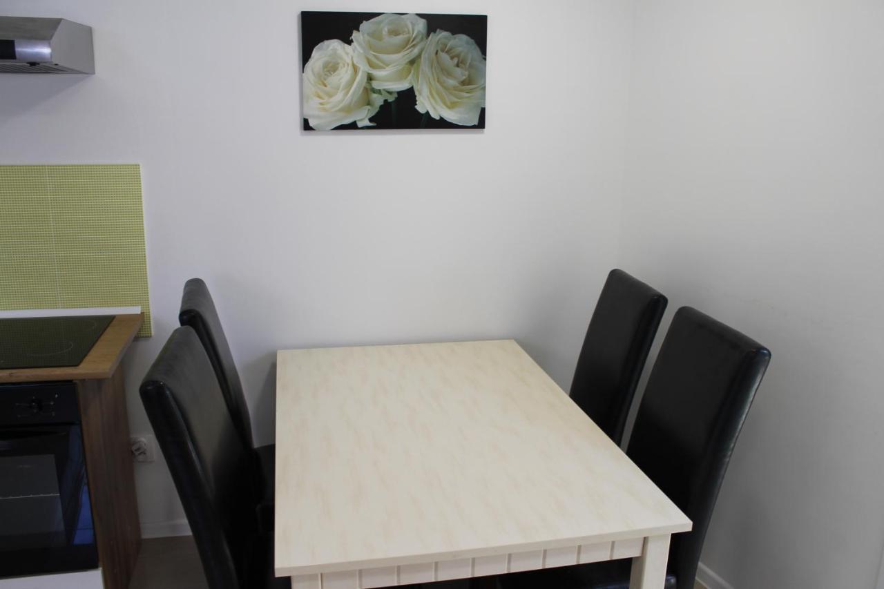 Apartmány pri Auparku Piest'any Esterno foto