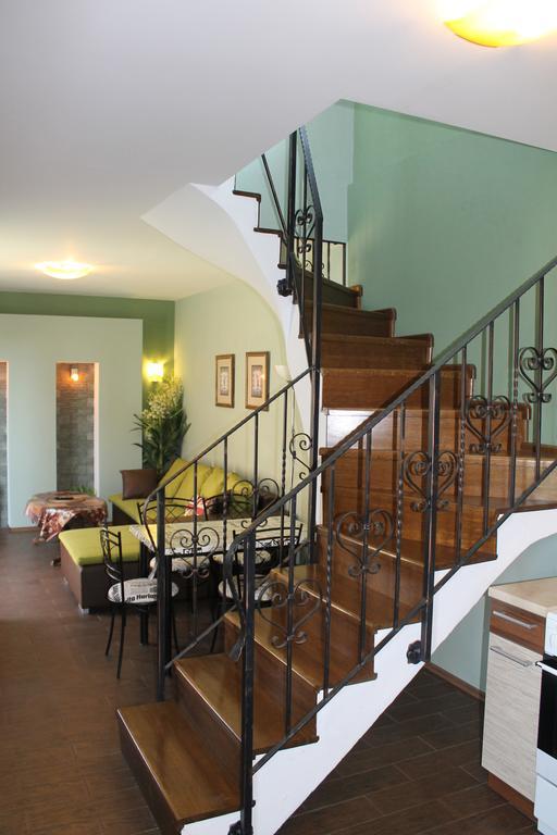 Apartmány pri Auparku Piest'any Esterno foto